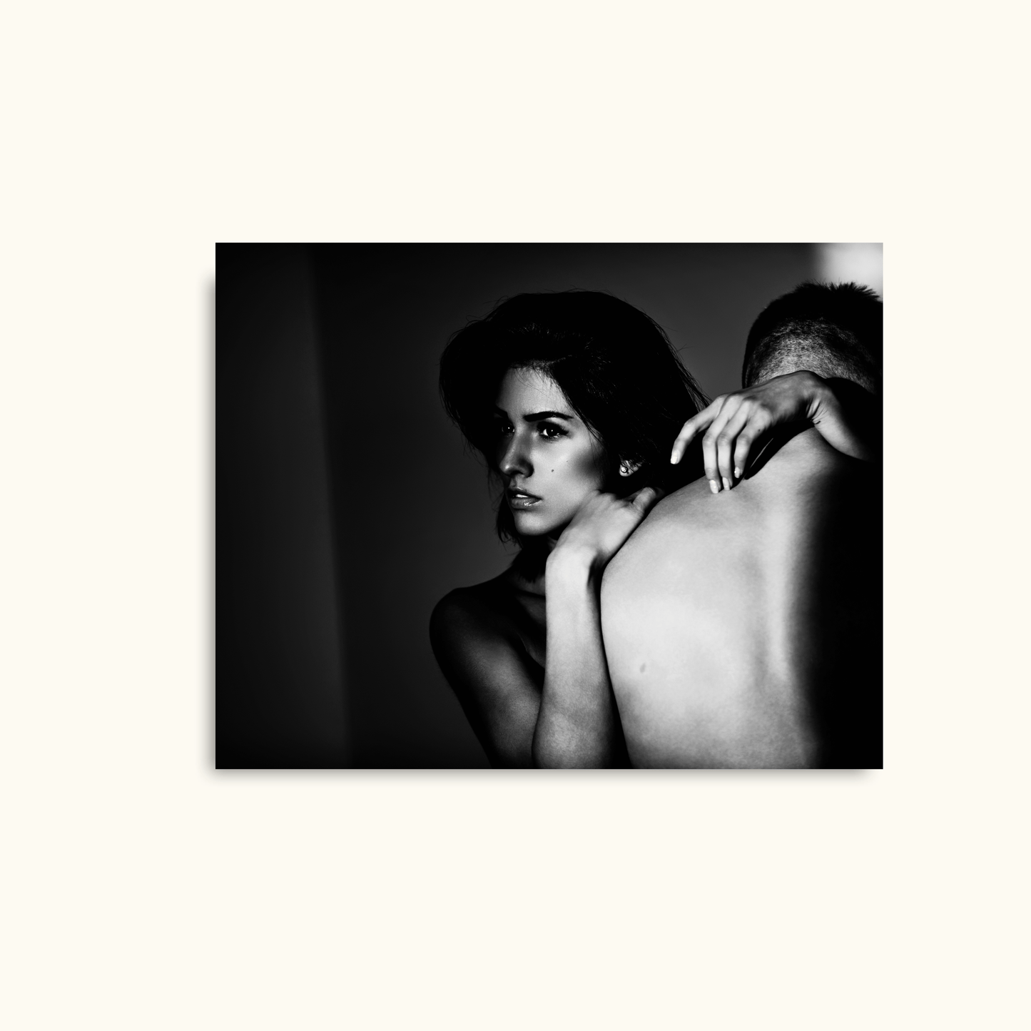 Embrace in shadow