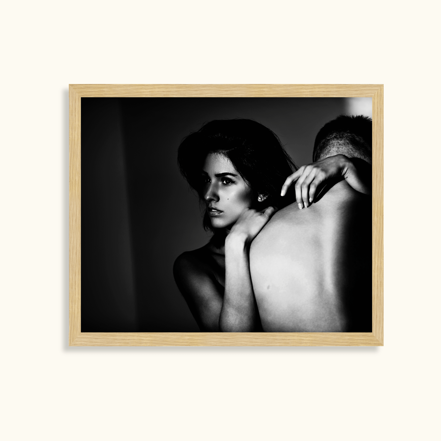 Embrace in shadow